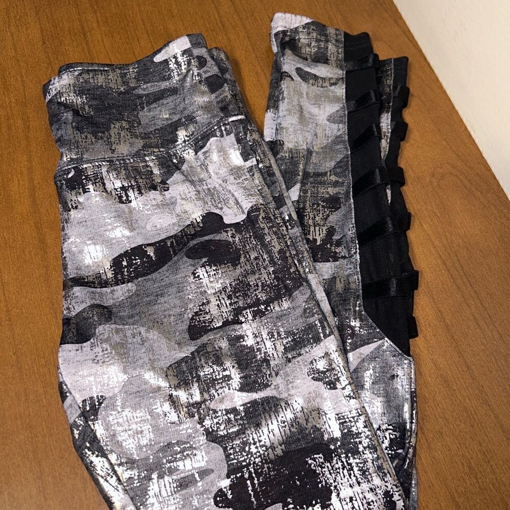 Justice athletic leggings size 12
